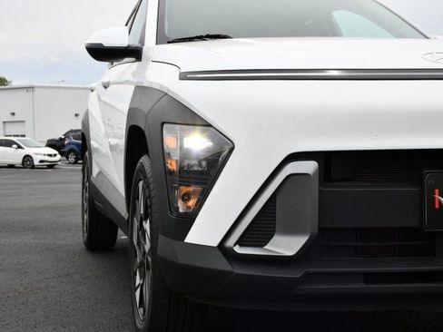 Used 2024 Hyundai Kona SEL AWD/4WD image 36