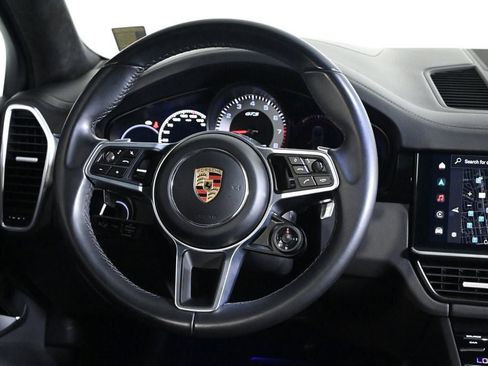 Certified 2023 Porsche Cayenne GTS AWD/4WD image 12