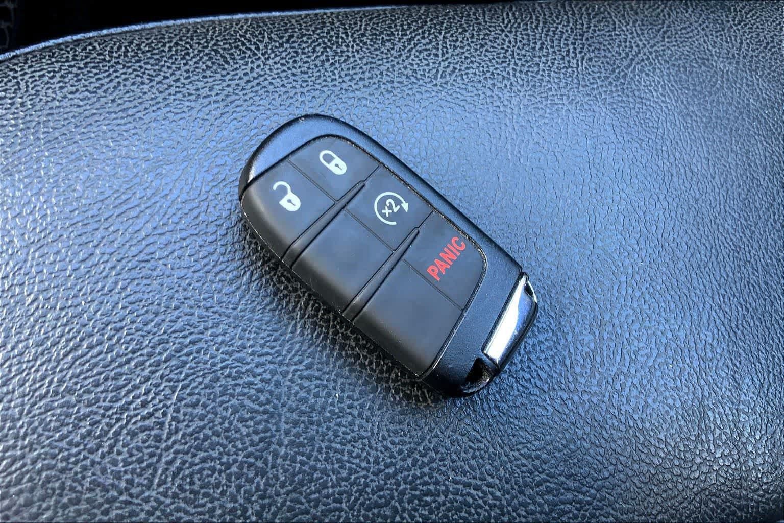 Used 2020 Jeep Compass Limited FWD image 19