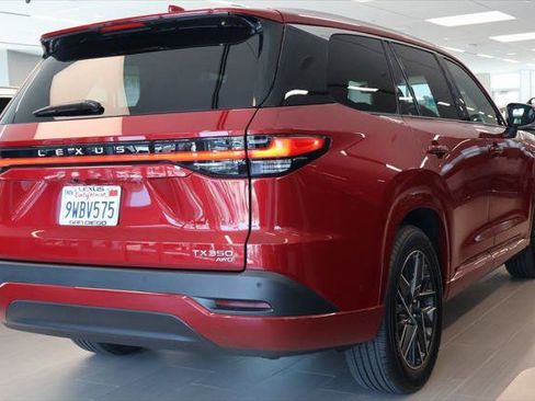 Certified 2026 Lexus TX 350 AWD w/ Technology Package image 4