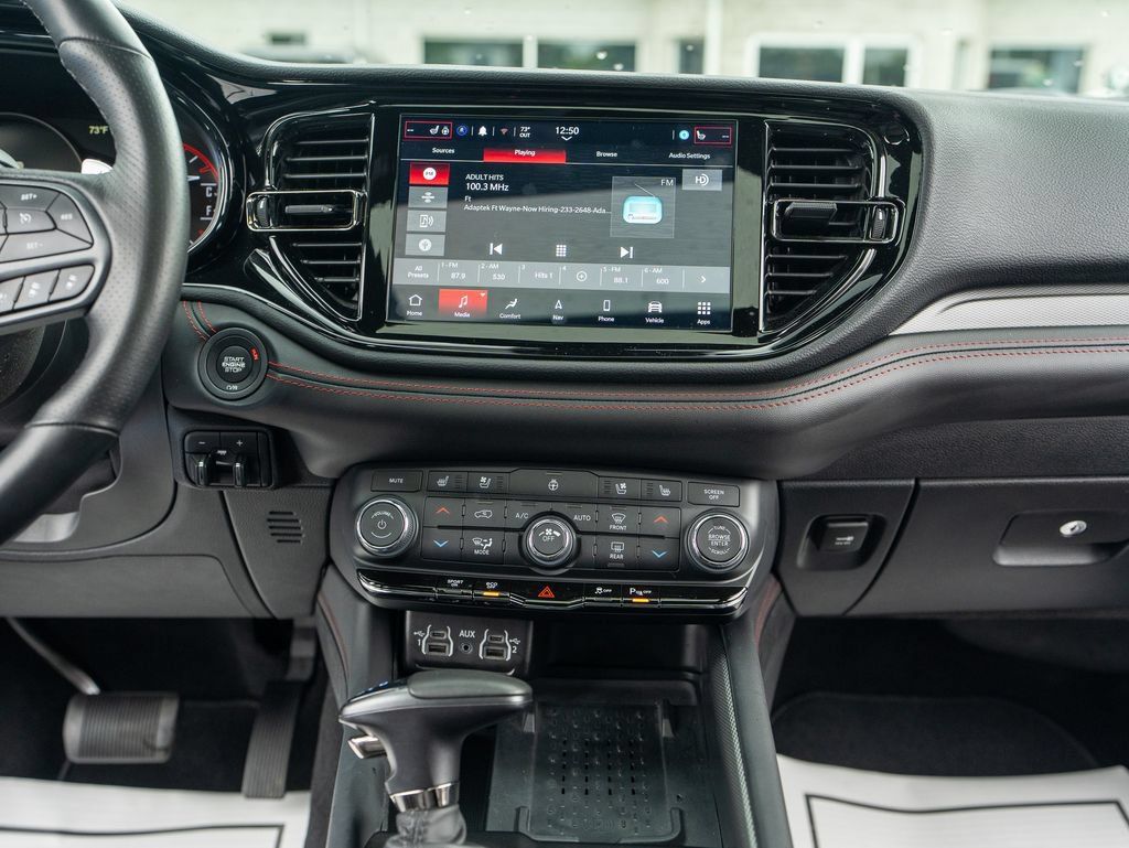 Used 2025 Dodge Durango R/T AWD/4WD image 22