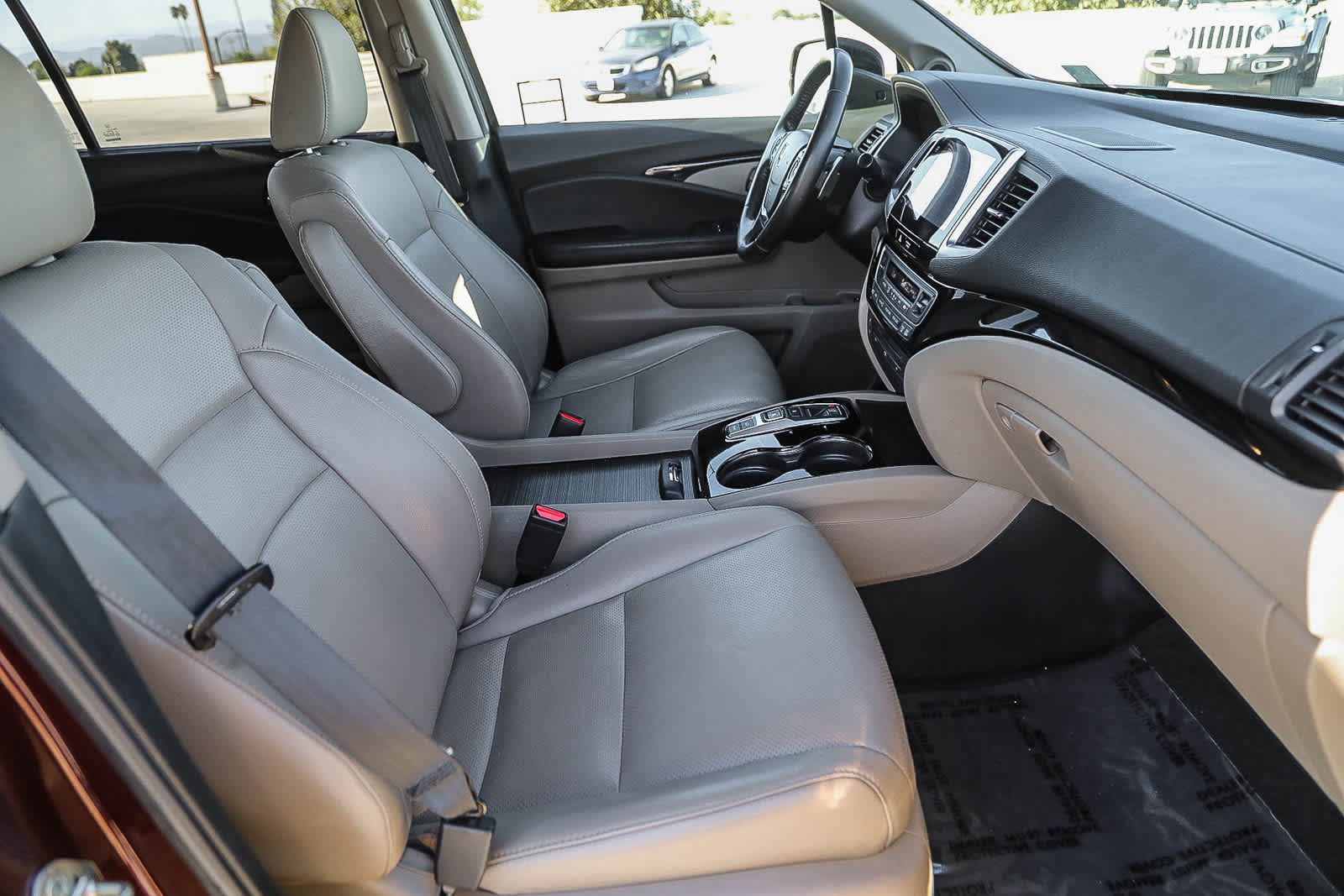 Used 2016 Honda Pilot Elite image 15