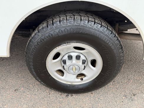 Used 2020 Chevrolet Express 3500 3500 Van 139 w/ Power Convenience Package image 23