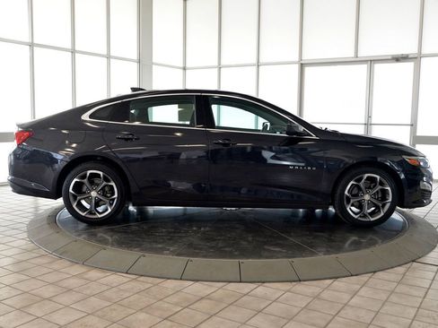 Used 2023 Chevrolet Malibu LT FWD image 9