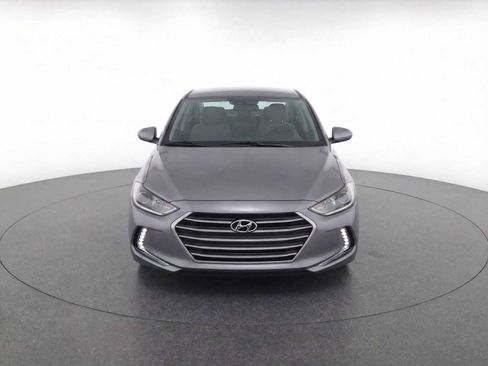 Used 2017 Hyundai Elantra SE w/ SE A/T Tech Package 03 image 2