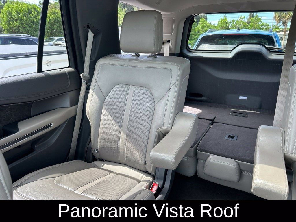Used 2019 Ford Expedition Limited w/ Special Edition Package RWD image 12