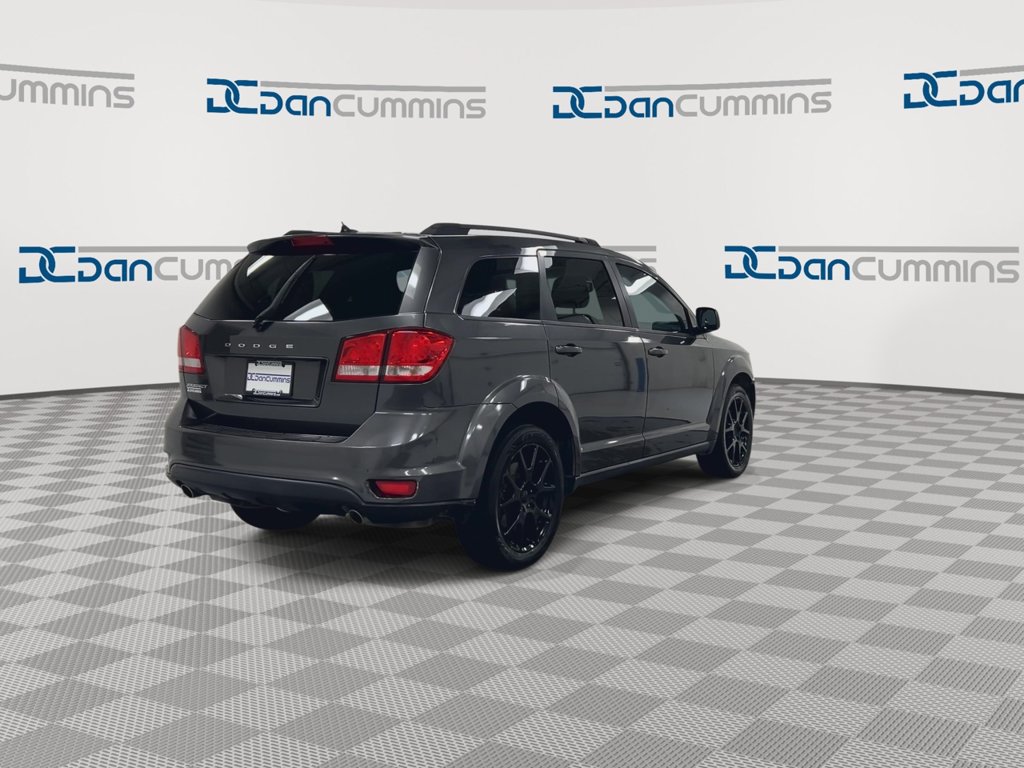Used 2015 Dodge Journey SXT w/ Flexible Seating Group FWD image 8