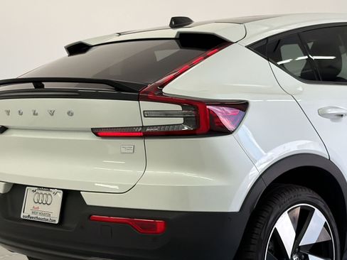 Used 2023 Volvo C40 P8 Recharge Ultimate AWD/4WD image 29