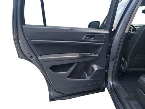 Used 2018 Volkswagen Atlas SE FWD image 23