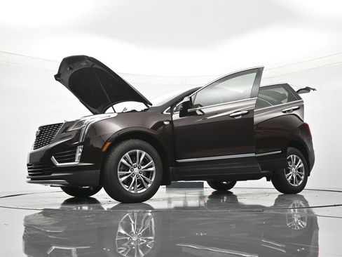 Used 2021 Cadillac XT5 Premium Luxury FWD image 50