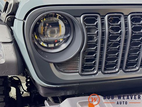 New 2026 Jeep Gladiator Mojave image 33