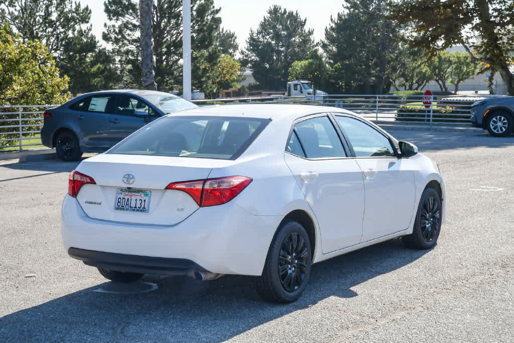 Used 2018 Toyota Corolla LE FWD image 9