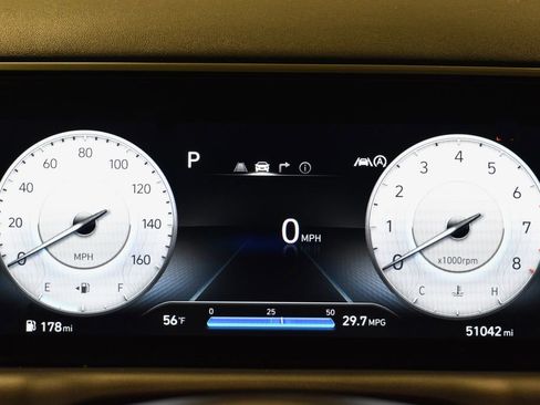 Used 2024 Hyundai Tucson Limited image 19