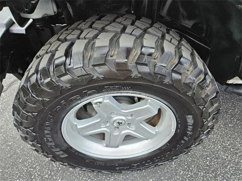 Used 2017 Jeep Wrangler Unlimited Sport w/ Quick Order Package 24S image 20