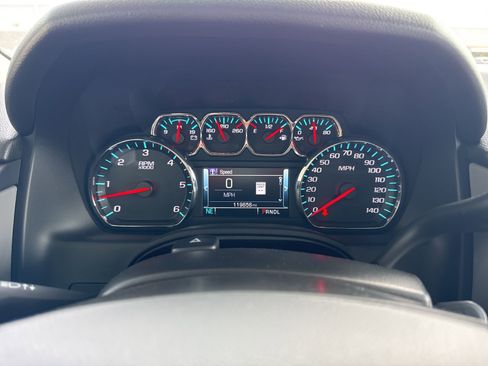 Used 2019 Chevrolet Suburban LT AWD/4WD image 30