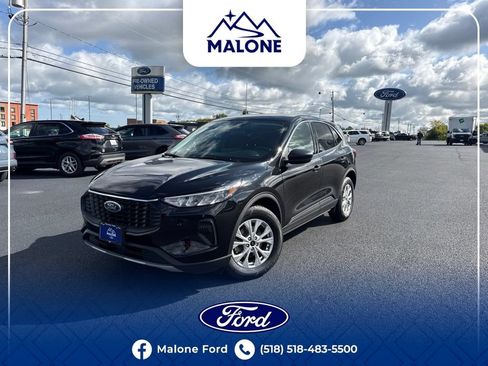 Certified 2023 Ford Escape Active w/ Tech Pack #1 AWD/4WD image 1