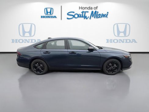 New 2025 Honda Accord SE image 8