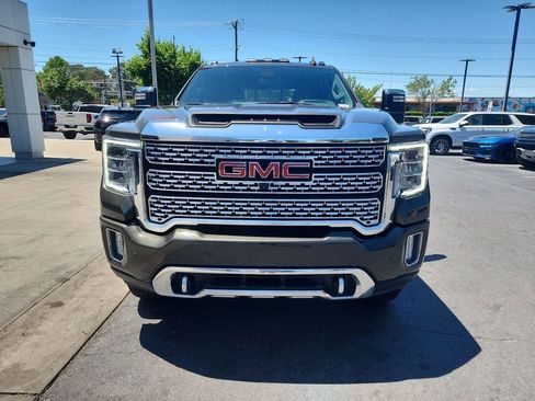 Certified 2023 GMC Sierra 2500 Denali w/ Denali Ultimate Package AWD/4WD image 3