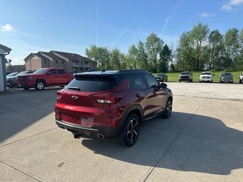 Used 2022 Chevrolet TrailBlazer RS w/ Technology Package AWD/4WD image 8
