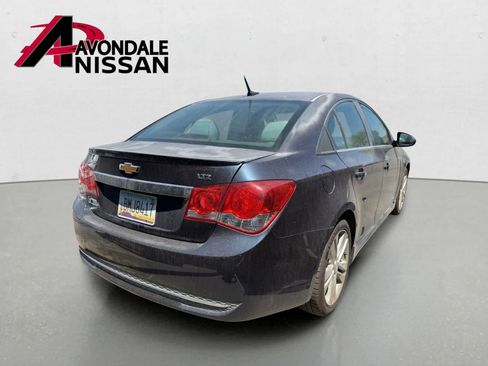 Used 2014 Chevrolet Cruze LTZ w/ RS Package FWD image 4