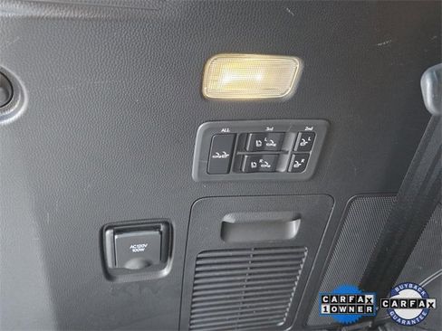 Used 2023 Lexus LX 600 4WD w/ Luxury Package image 15