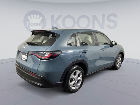 Used 2024 Honda HR-V LX image 11