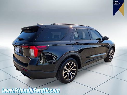 Certified 2026 Ford Explorer ST-Line RWD image 6