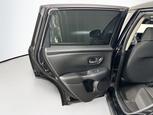 Used 2023 Honda HR-V LX image 24