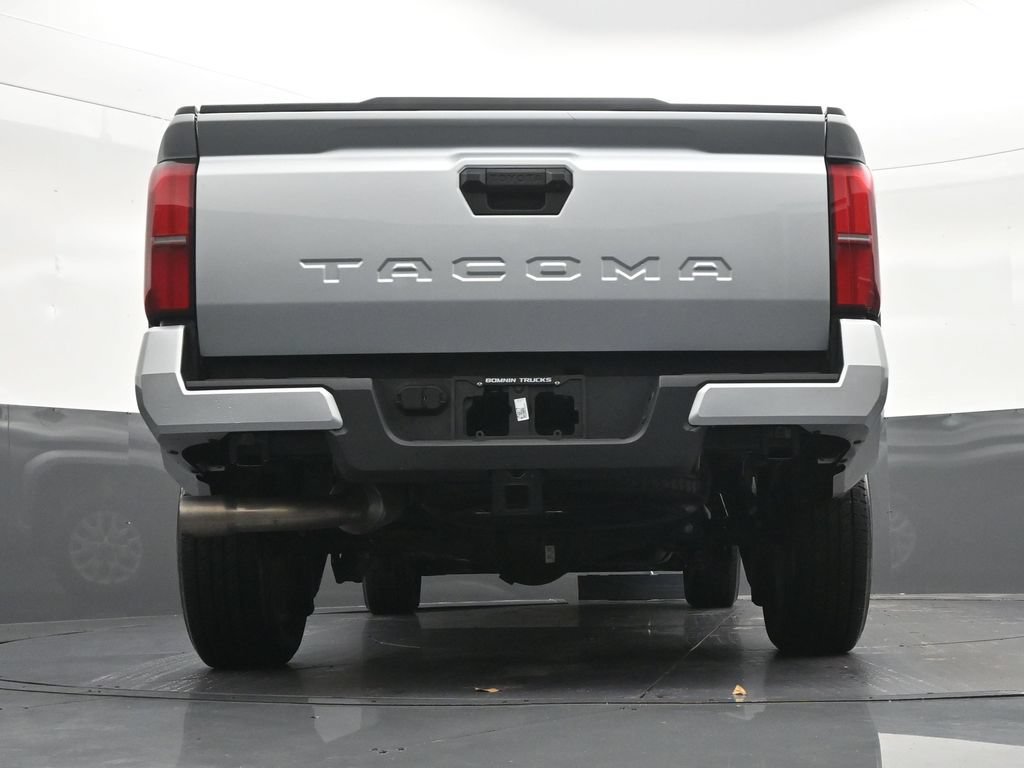 Used 2025 Toyota Tacoma SR5 RWD image 28
