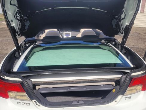 Used 2013 Volvo C70 T5 image 42