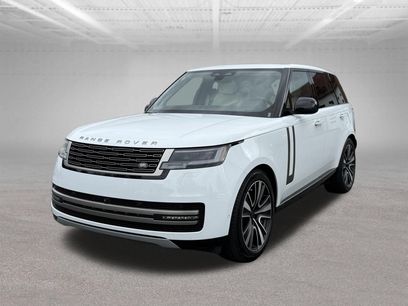 Used 2025 Land Rover Range Rover SE