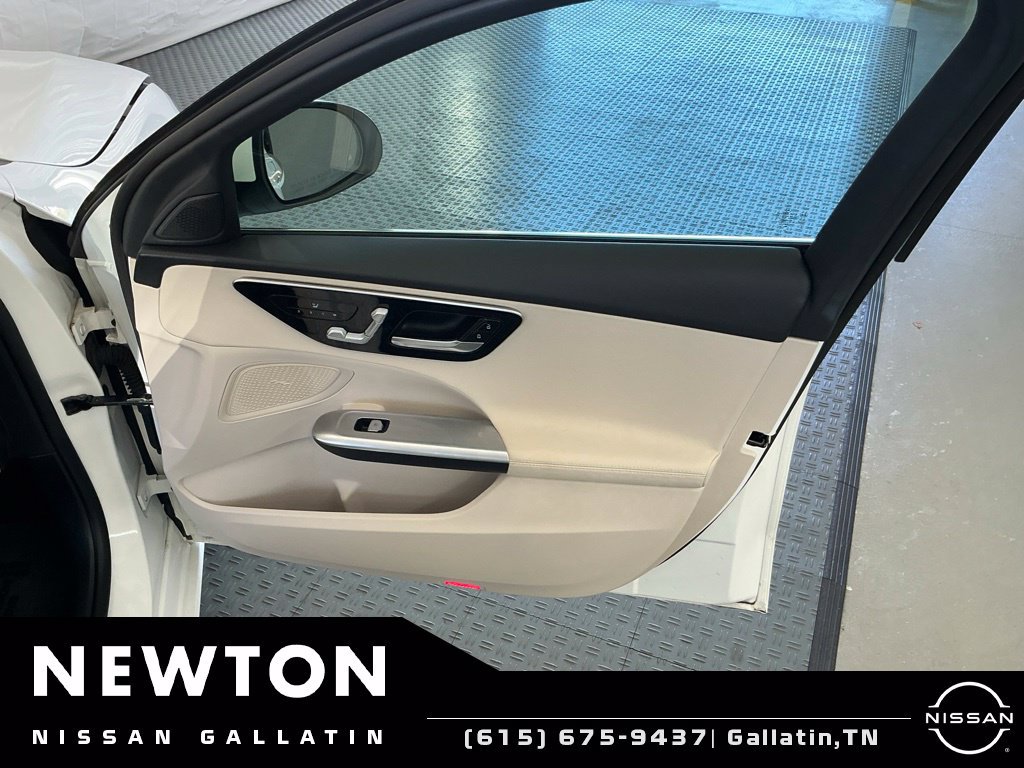 Used 2025 Mercedes-Benz C 300 4MATIC Sedan image 52