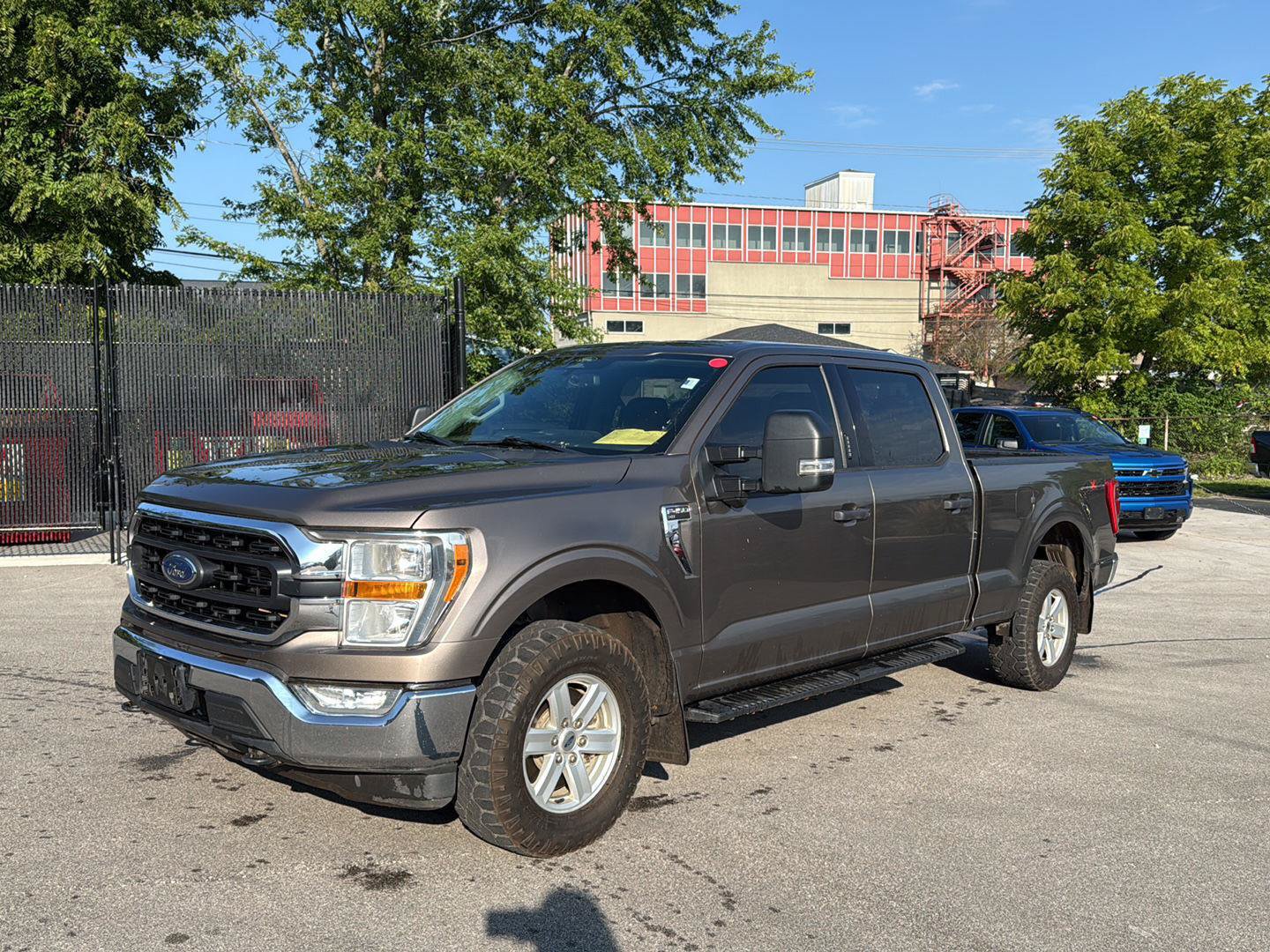 Used 2022 Ford F150 XLT w/ Equipment Group 301A Mid AWD/4WD image 7