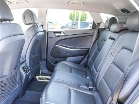 Used 2018 Hyundai Tucson SEL Plus w/ Cargo Package FWD image 19