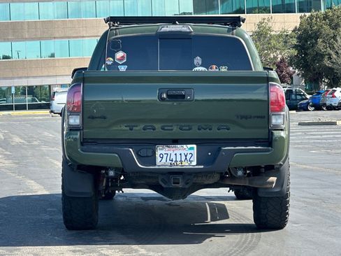 Used 2020 Toyota Tacoma TRD Pro AWD/4WD image 5