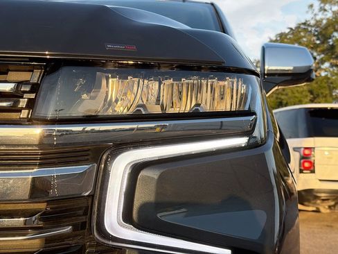 Used 2021 Chevrolet Tahoe Premier w/ Premium Package image 9