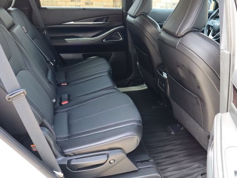 Used 2024 INFINITI QX60 Sensory w/ Vision Package AWD/4WD image 19