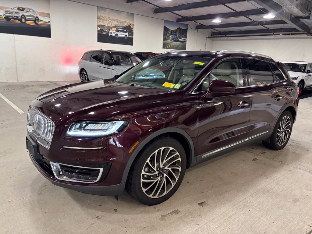 Used 2019 Lincoln Nautilus Reserve AWD/4WD image 3