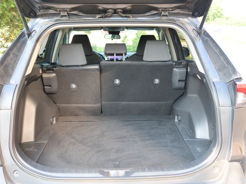 Certified 2024 Toyota RAV4 XLE FWD image 6