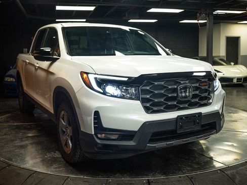 Used 2024 Honda Ridgeline TrailSport image 5