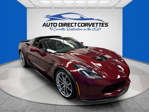 Used 2019 Chevrolet Corvette Grand Sport RWD image 4