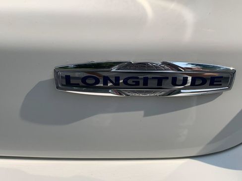 Used 2018 Jeep Compass Latitude w/ Popular Equipment Group AWD/4WD image 30