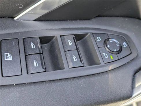 Used 2024 BMW X1 xDrive28i w/ Convenience Package image 6