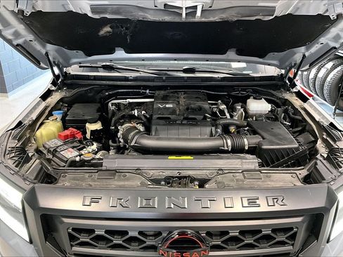 Used 2023 Nissan Frontier PRO-4X w/ Pro Convenience Package AWD/4WD image 29
