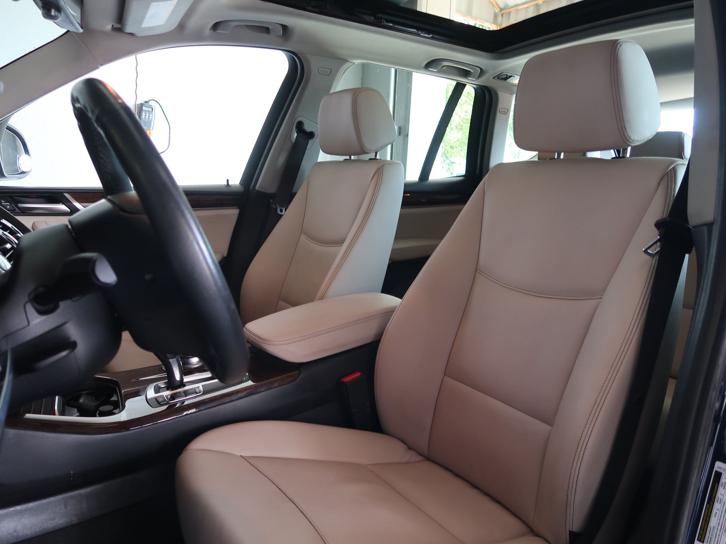 Used 2017 BMW X3 sDrive28i RWD image 12
