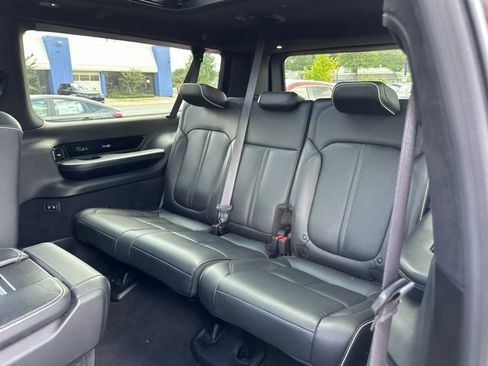 Used 2024 Jeep Grand Wagoneer L Series II w/ Quick Order Packagew 28T AWD/4WD image 7