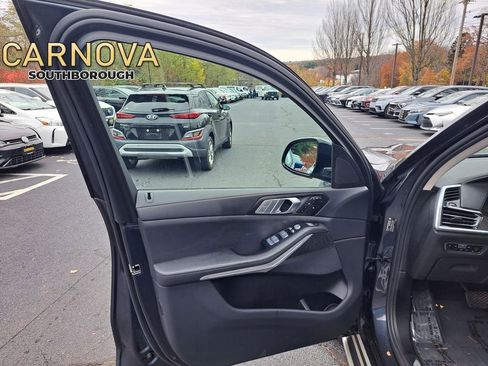 Used 2022 BMW X7 xDrive40i image 10