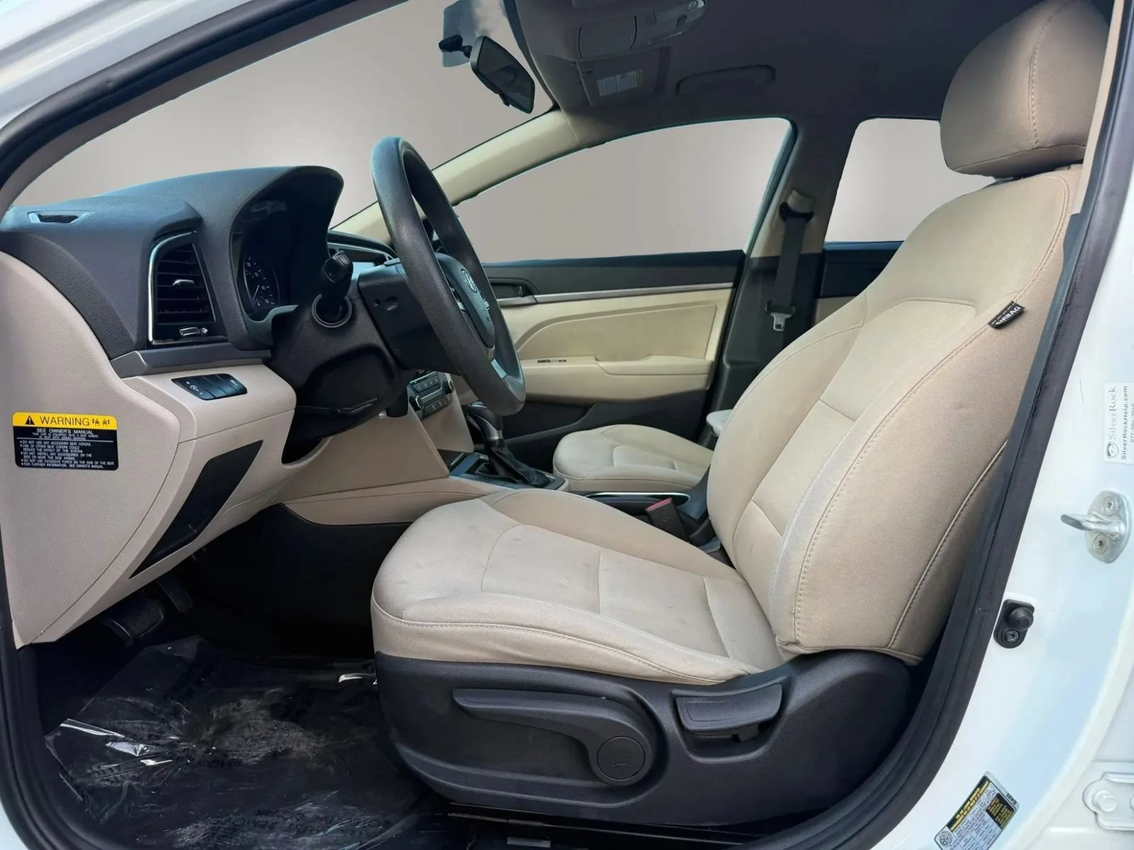 Used 2017 Hyundai Elantra SE FWD image 6