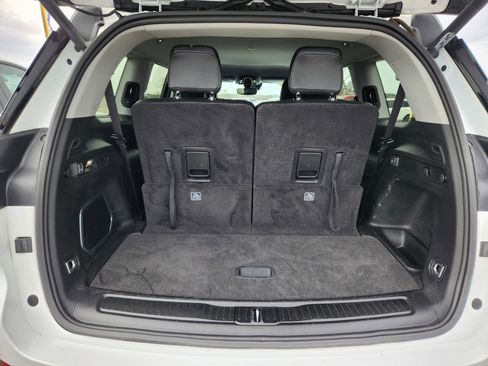 Used 2021 Jeep Grand Cherokee L Limited w/ Trailer Tow Group (B) image 11