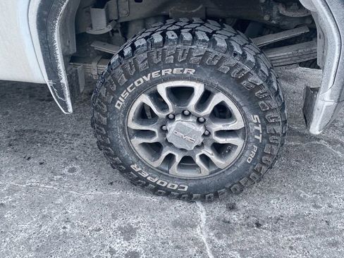 Used 2021 GMC Sierra 3500 Base w/ Convenience Package image 24